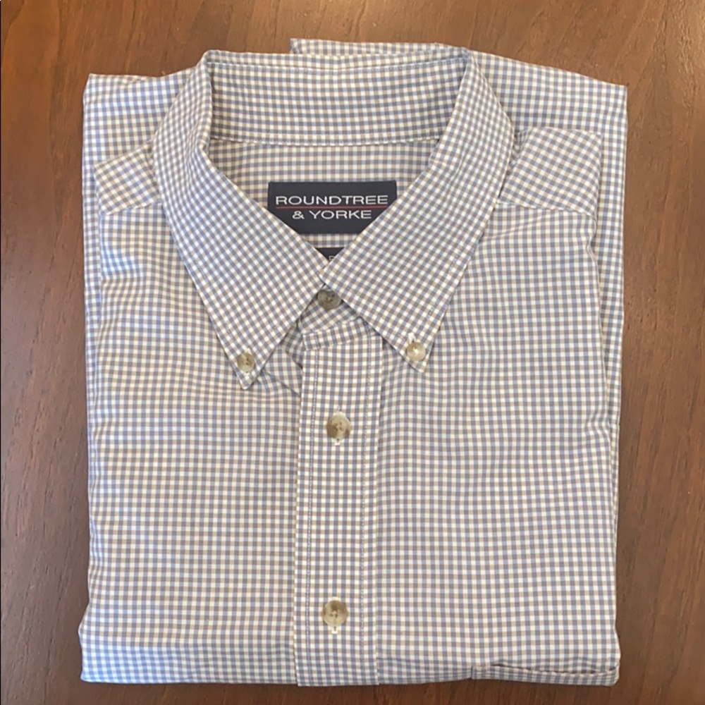 Roundtree & Yorke short sleeve shirt